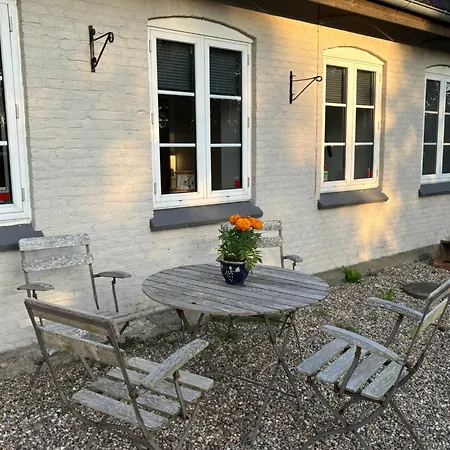 Nedlagt Gard I Naturen Med Ro Og Fred Og Samtidig Taet Pa Og Fiskeri Og Indkobsmuligheder * 诺德堡
